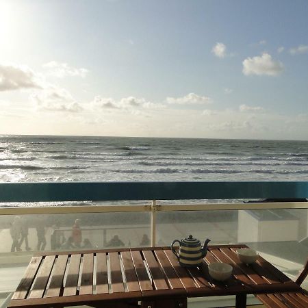 Ferienwohnung Les Pieds Dans L'Eau Wimereux Exterior foto
