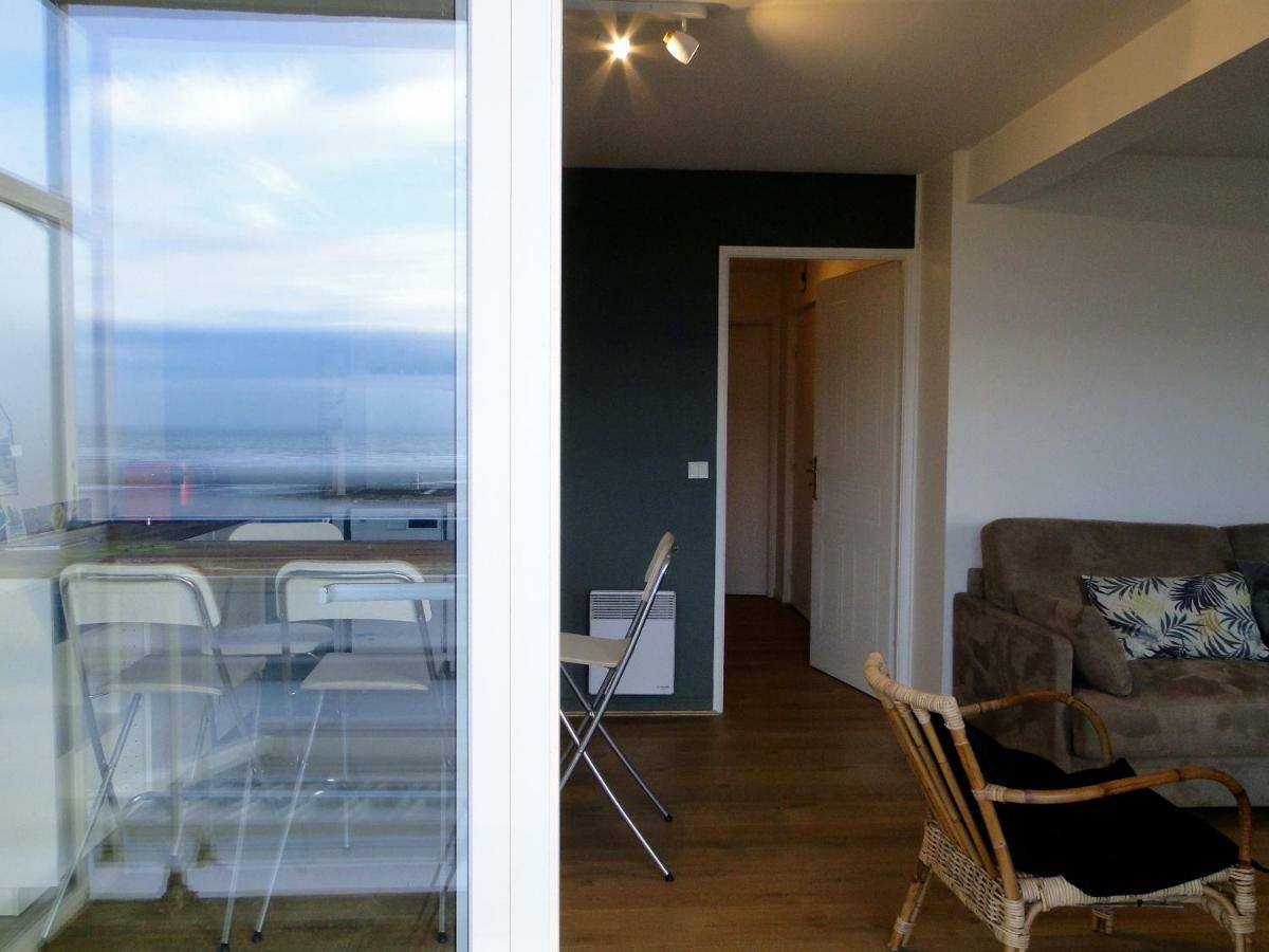 Ferienwohnung Les Pieds Dans L'Eau Wimereux Exterior foto