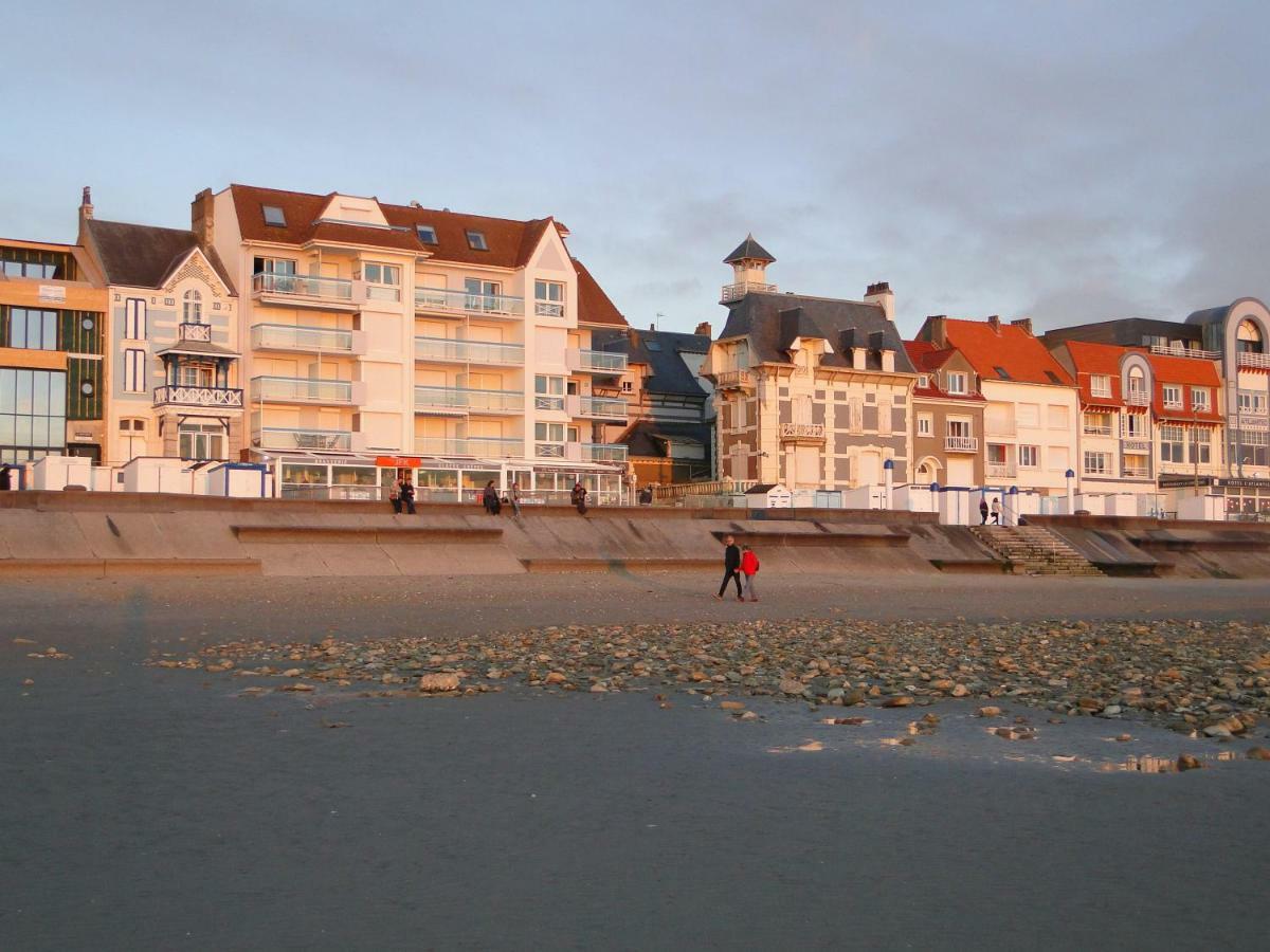 Ferienwohnung Les Pieds Dans L'Eau Wimereux Exterior foto